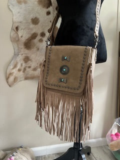 MONTANA WEST PURSE FRINGE WITH TURQUOISE STONES